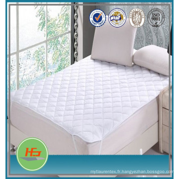 100% coton supérieur et inférieur en microfibre Matelas matelassé adapté Pad / Topper